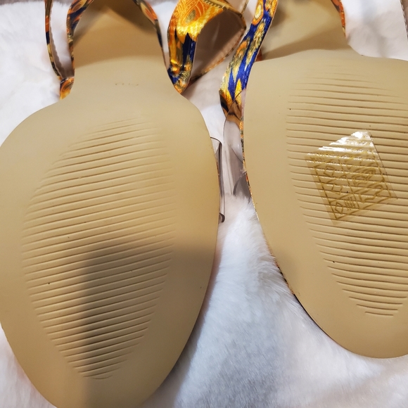 NWT-Vibrant Heels w/ Clear Strap - Picture 2 of 5